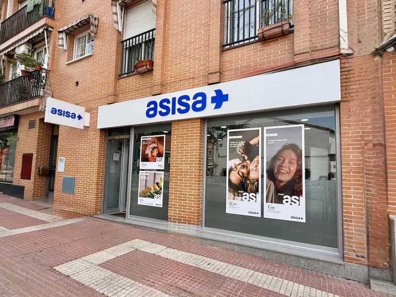 Fachada de la oficina ASISA Móstoles